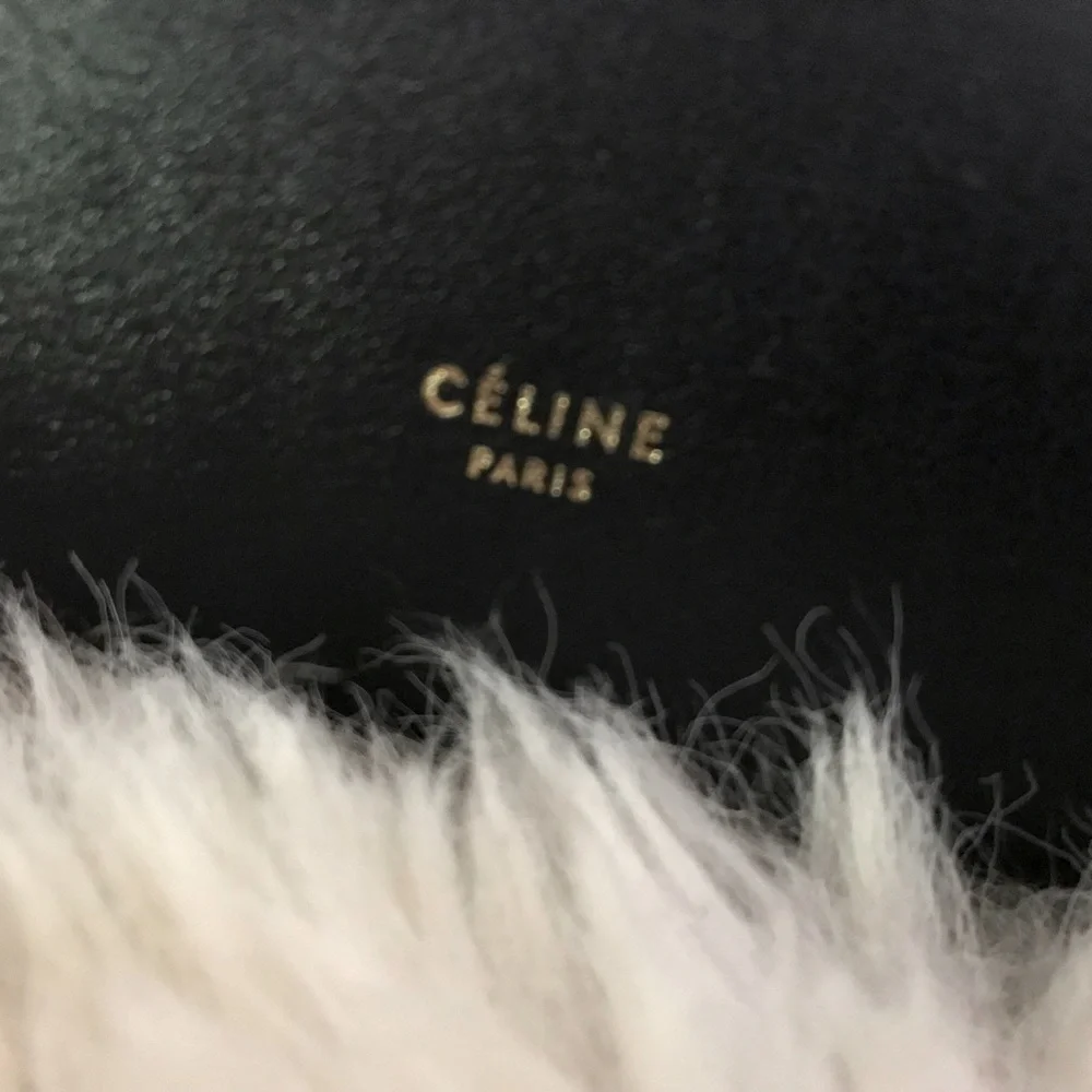 ✨ CELINE ✨ Bicolor Belt Bag - Black and Cream - Stunning and Timeless - Picture 9 of 12